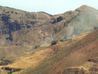 Waldbrand mit Lschhubschrauber